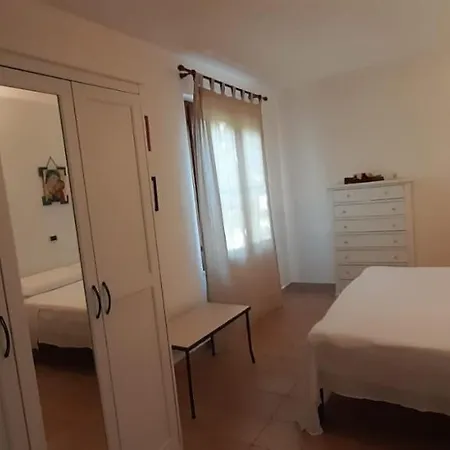 Casa Vacanze La Rosa E L'ulivo * Faiti